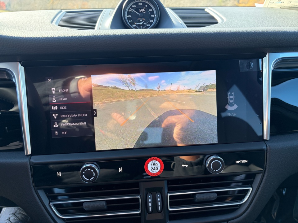 WP1AG2A58TLB40921 2026 Porsche Macan S