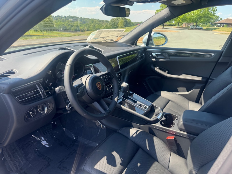 WP1AG2A58TLB43642 2026 Porsche Macan S