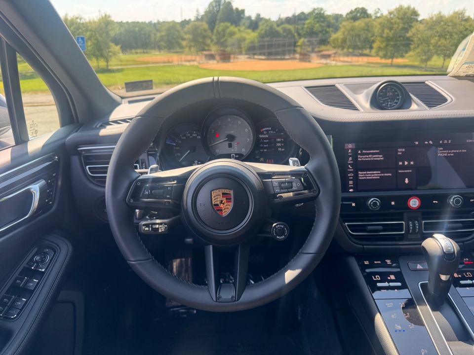 WP1AG2A58TLB43642 2026 Porsche Macan S