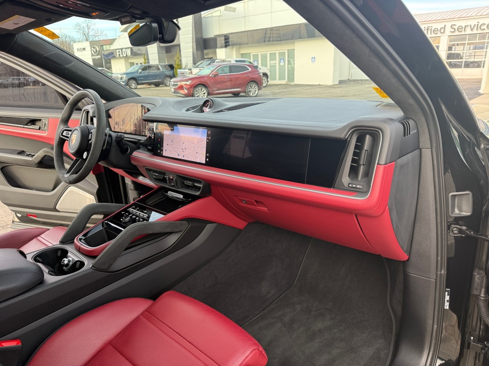 WP1BA2AY9RDA52950 2024 Porsche Cayenne Coupe