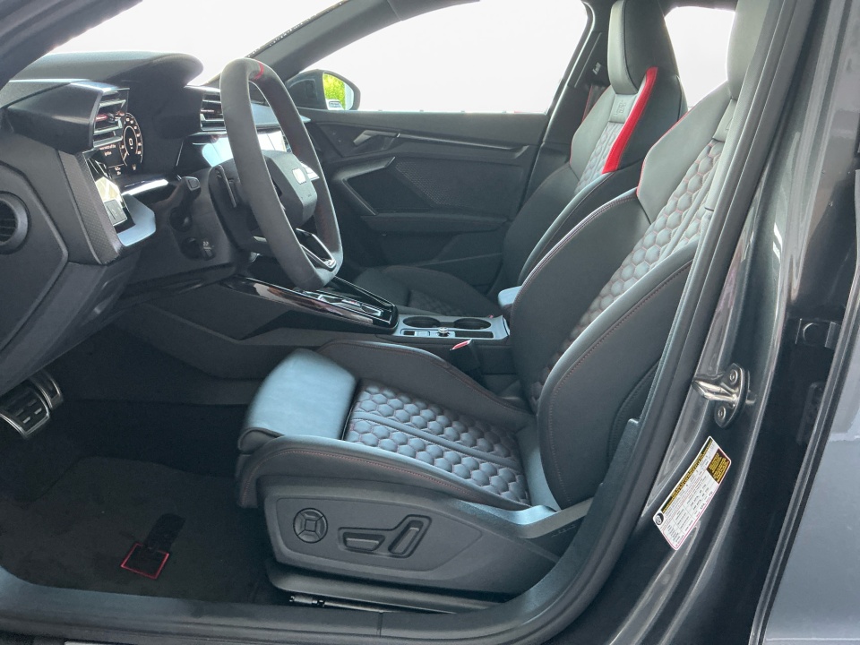 WUAGWDGY0TA912144 2026 Audi RS 3