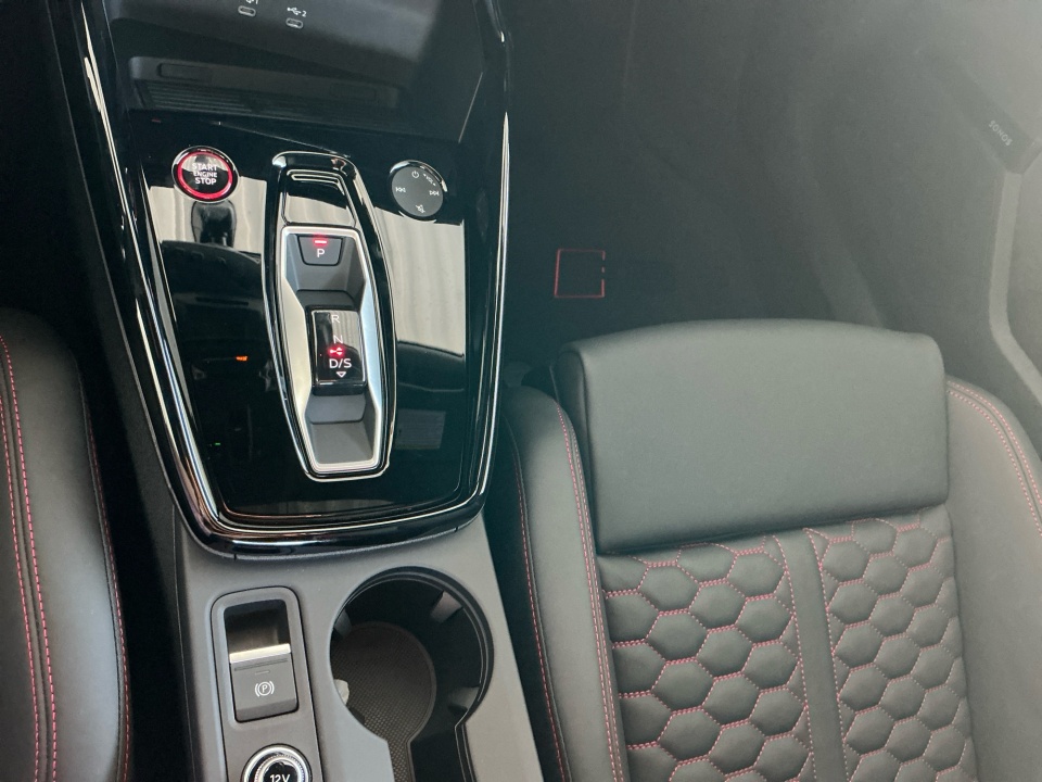 WUAGWDGY0TA912144 2026 Audi RS 3