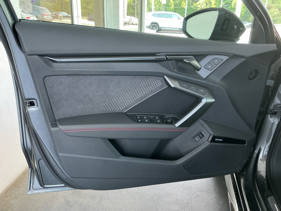 WUAGWDGY0TA912144 2026 Audi RS 3