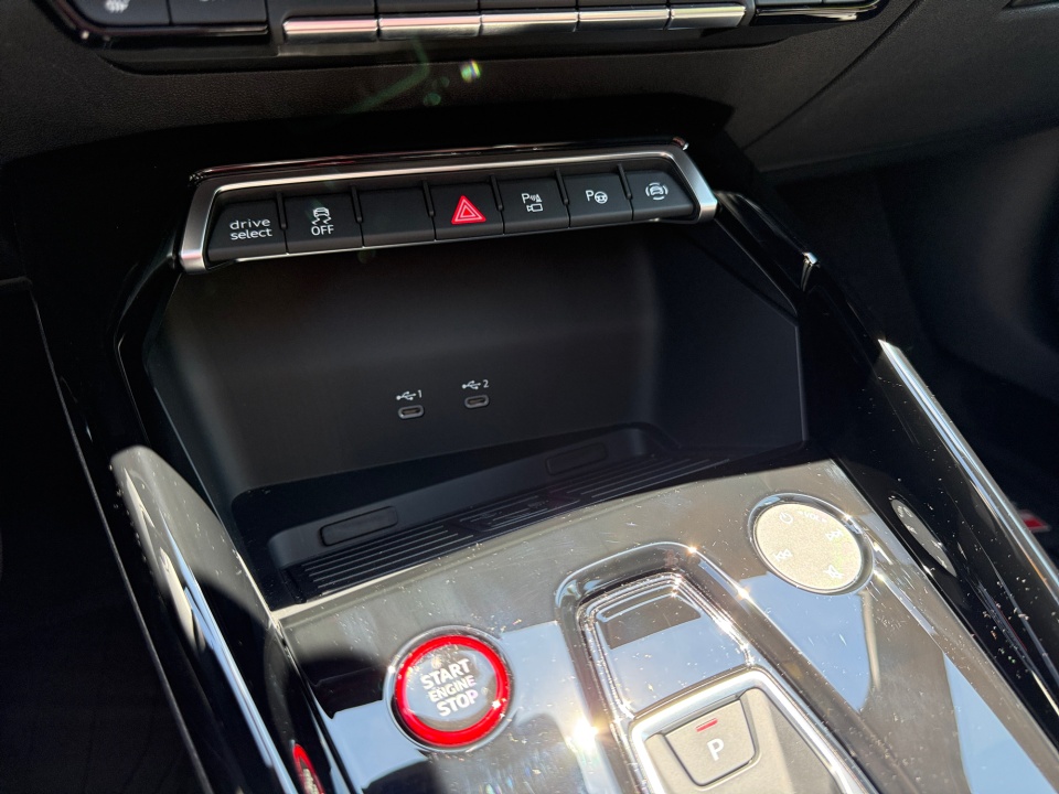 WUAGWDGY0TA912970 2026 Audi RS 3