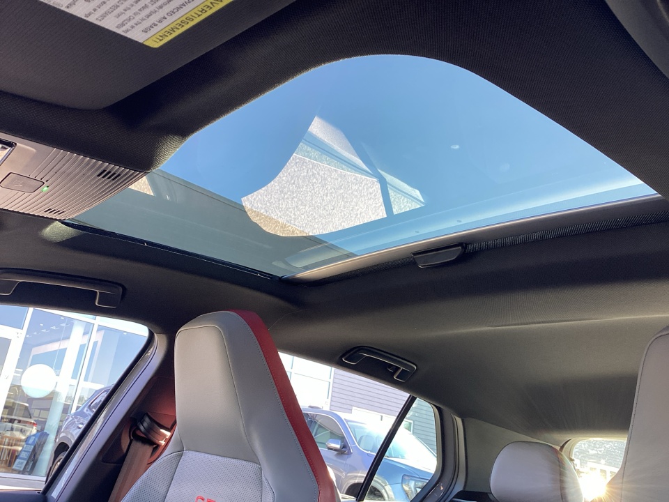 WVW3E7CD5TW176064 2026 Volkswagen Golf GTI SE