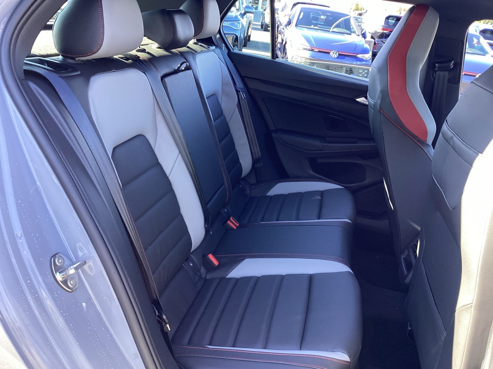 WVW3E7CD5TW176064 2026 Volkswagen Golf GTI SE