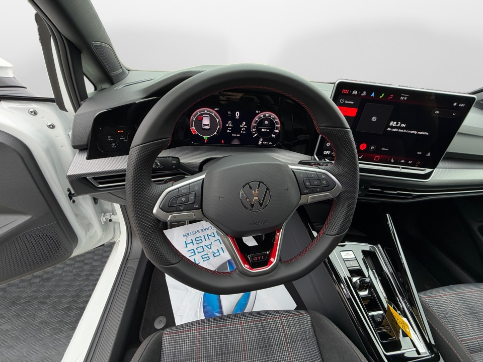 WVWLE7CD2TW249696 2026 Volkswagen Golf GTI S