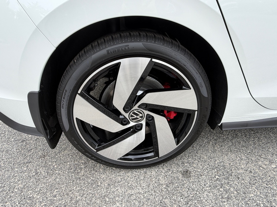 WVWLE7CD2TW249696 2026 Volkswagen Golf GTI S