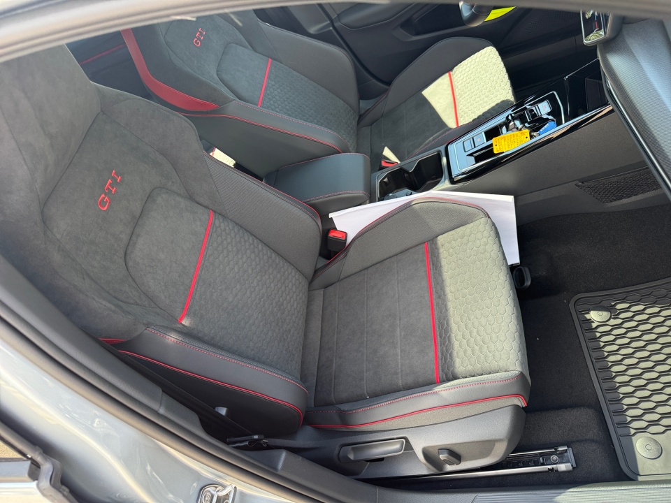 WVWSA7CDXSW250665 2025 Volkswagen Golf GTI 2.0T SE