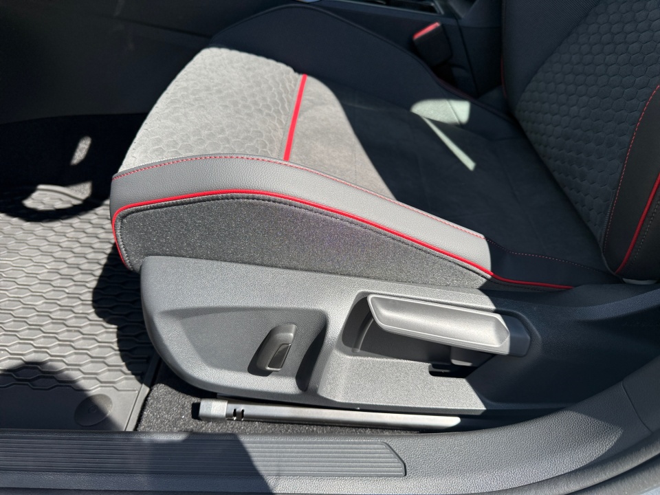 WVWSA7CDXSW250665 2025 Volkswagen Golf GTI 2.0T SE