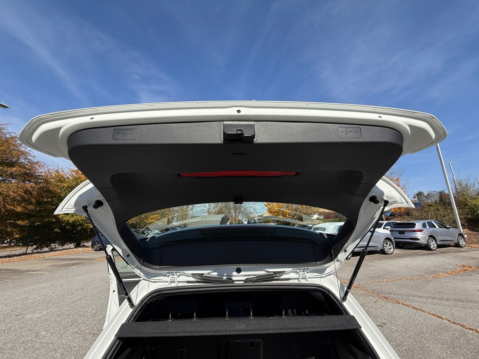 WVWSE7CD0TW155876 2026 Volkswagen Golf GTI SE