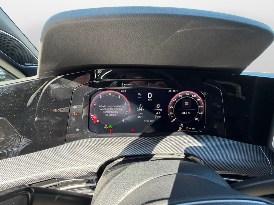 WVWSE7CD8TW200496 2026 Volkswagen Golf GTI SE