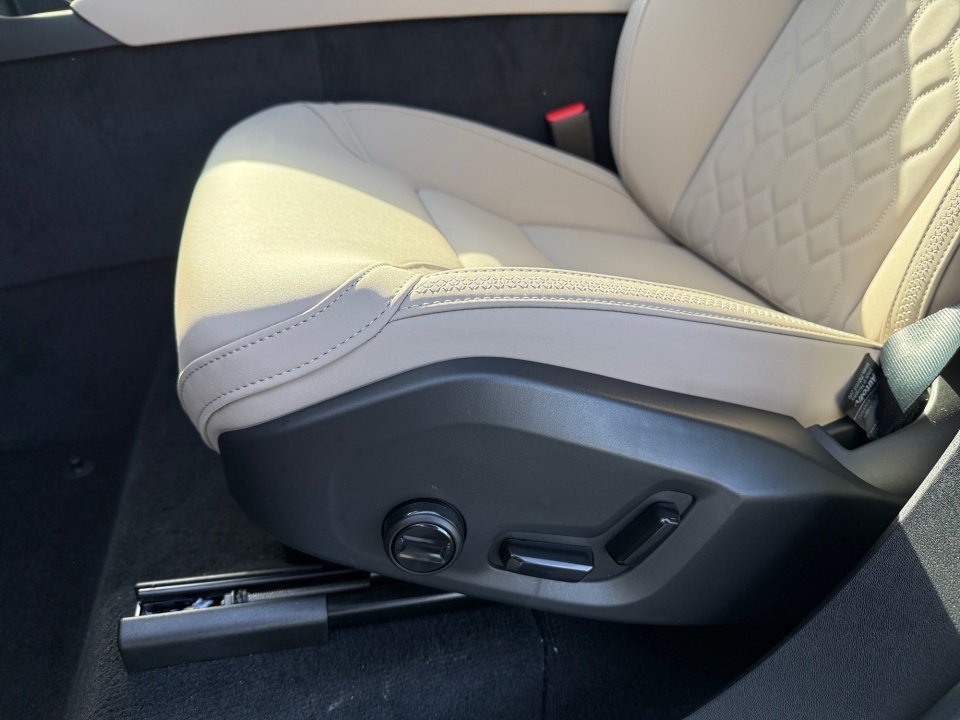 YV4062JE1T1470134 2026 Volvo XC90 B6 Plus 6-Seater