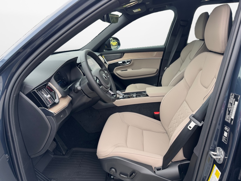 YV4062PE0T1433003 2026 Volvo XC90 B6 Plus 7-Seater