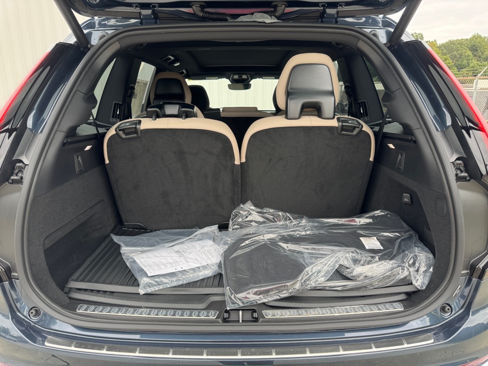 YV4062PE0T1433003 2026 Volvo XC90 B6 Plus 7-Seater