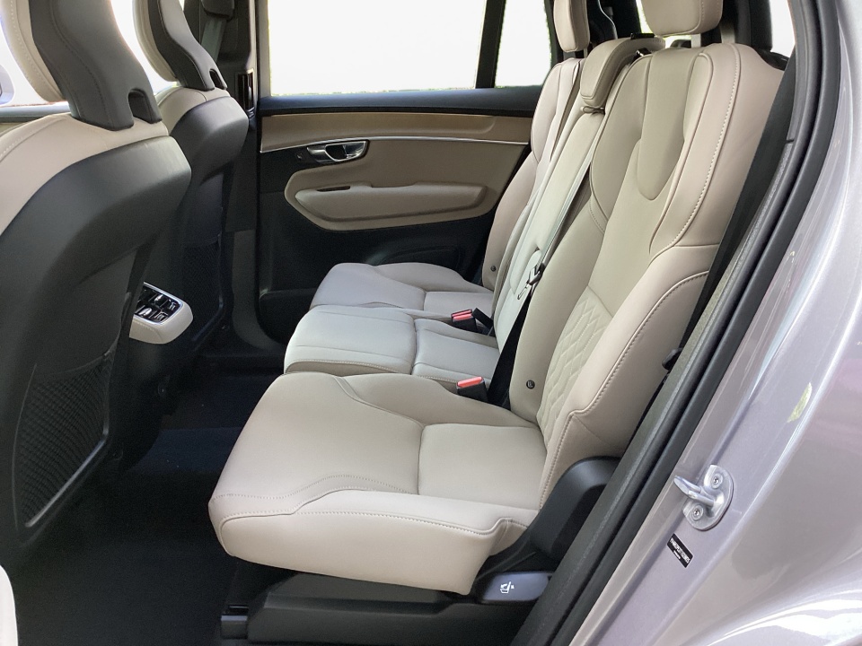 YV4062PE3T1528025 2026 Volvo XC90 Plus, B6 AWD Gas (mild hybrid), Gasoline, Bright, 7 Seats