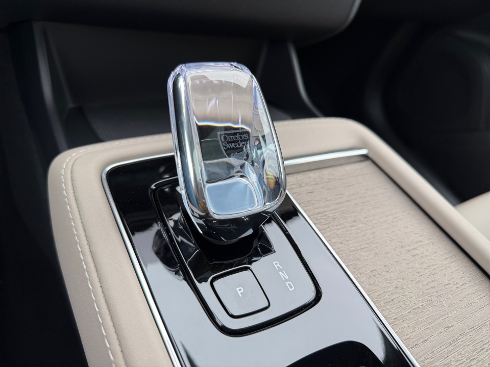 YV4062PE5T1492502 2026 Volvo XC90 Plus, B6 AWD Gas (mild hybrid), Gasoline, Bright, 7 Seats