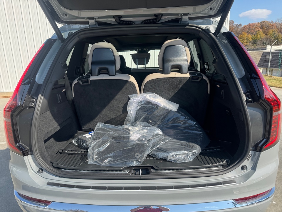 YV4062PE7T1474616 2026 Volvo XC90 B6 Plus 7-Seater