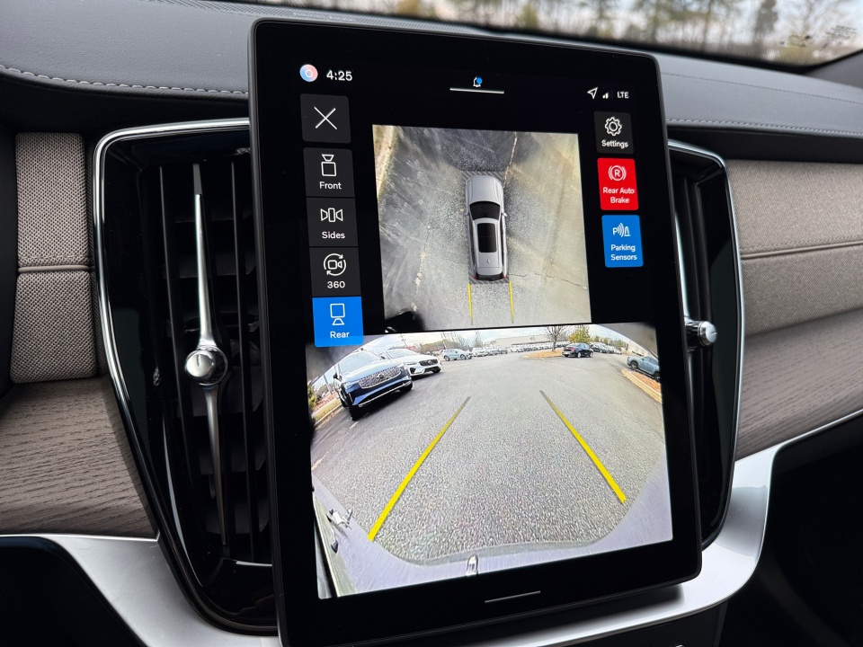 YV4062PE7T1497247 2026 Volvo XC90 Plus, B6 AWD Gas (mild hybrid), Gasoline, Bright, 7 Seats