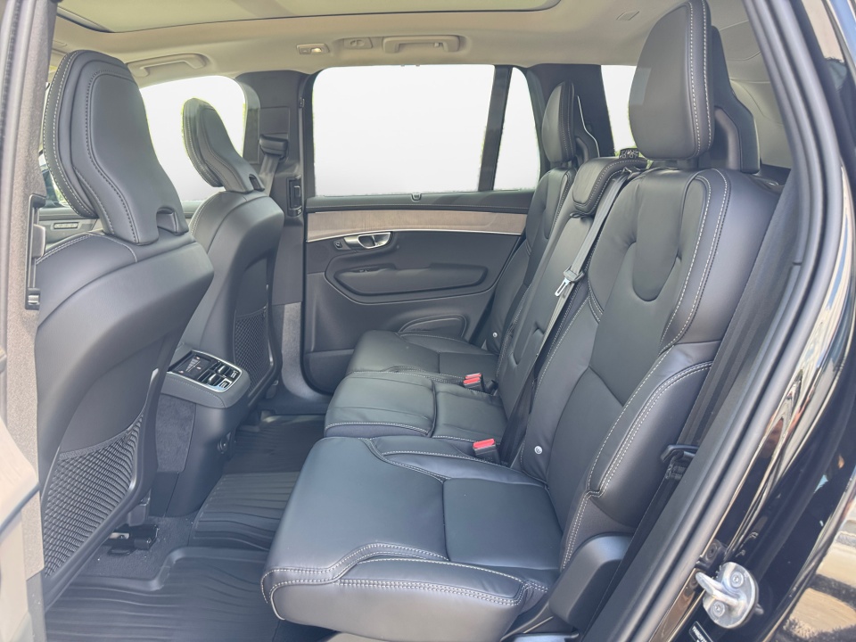 YV4062PF2T1497892 2026 Volvo XC90 Ultra, B6 AWD Gas (mild hybrid), Gasoline, Bright, 7 Seats