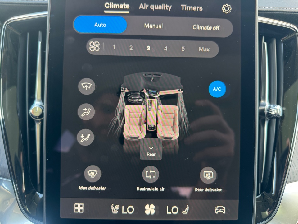 YV4062PF2T1497892 2026 Volvo XC90 Ultra, B6 AWD Gas (mild hybrid), Gasoline, Bright, 7 Seats