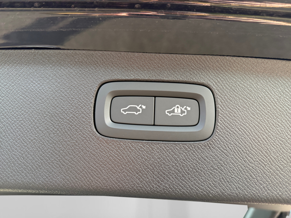 YV4062PF4T1448564 2026 Volvo XC90 Ultra, B6 AWD Gas (mild hybrid), Gasoline, Bright, 7 Seats