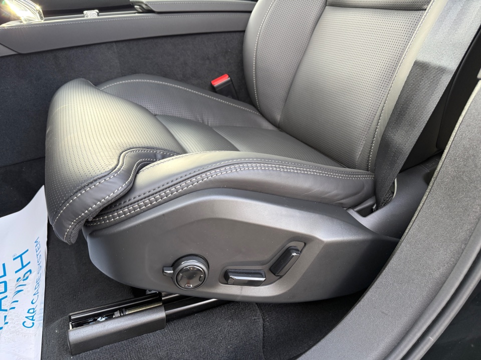 YV4062PF4T1448564 2026 Volvo XC90 Ultra, B6 AWD Gas (mild hybrid), Gasoline, Bright, 7 Seats