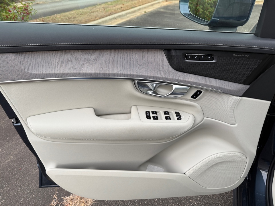 YV4062PF6T1469223 2026 Volvo XC90 B6 Ultra 7-Seater