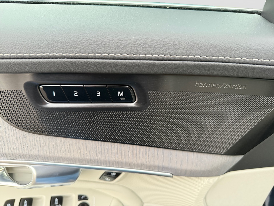 YV4062PF6T1469223 2026 Volvo XC90 B6 Ultra 7-Seater