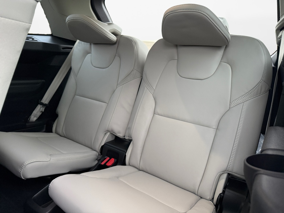 YV4062PF6T1472736 2026 Volvo XC90 B6 Ultra 7-Seater