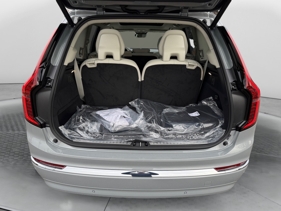 YV4062PF7T1477976 2026 Volvo XC90 B6 Ultra 7-Seater