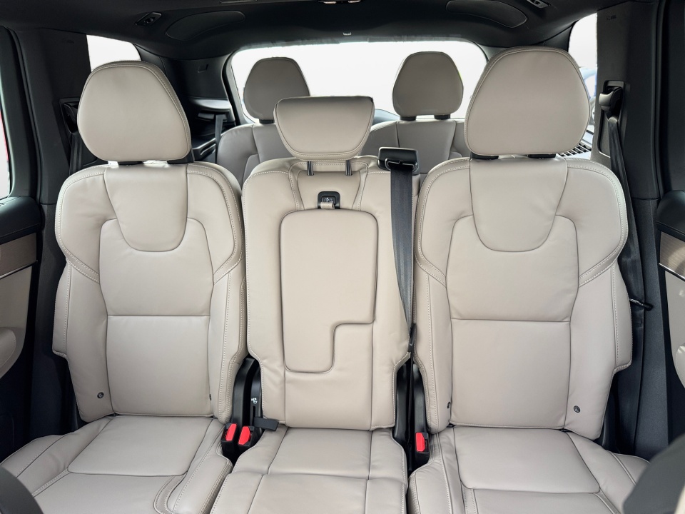 YV4062PF7T1496253 2026 Volvo XC90 Ultra, B6 AWD Gas (mild hybrid), Gasoline, Bright, 7 Seats