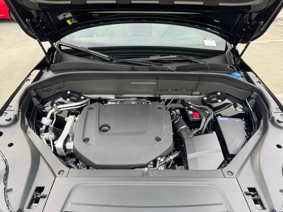 YV4062PF7T1496253 2026 Volvo XC90 Ultra, B6 AWD Gas (mild hybrid), Gasoline, Bright, 7 Seats