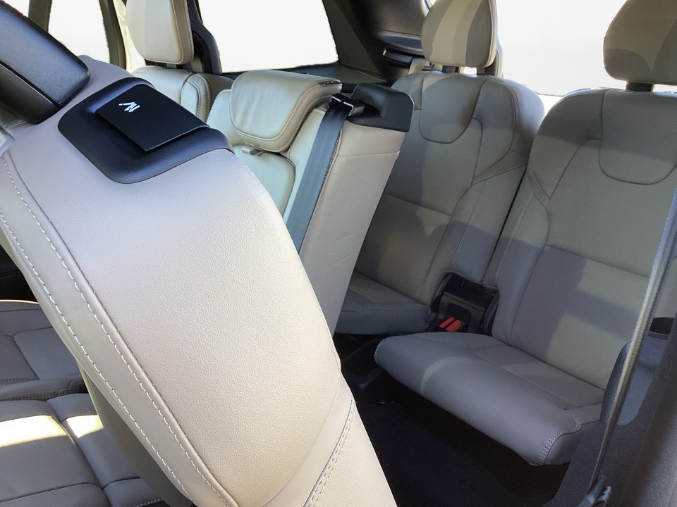 YV4062PF8T1500956 2026 Volvo XC90 Ultra, B6 AWD Gas (mild hybrid), Gasoline, Bright, 7 Seats