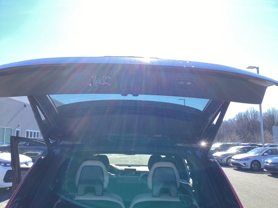 YV4062PF8T1500956 2026 Volvo XC90 Ultra, B6 AWD Gas (mild hybrid), Gasoline, Bright, 7 Seats