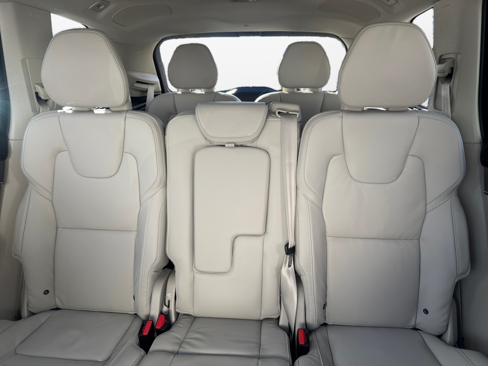 YV4062PF9T1489210 2026 Volvo XC90 Ultra, B6 AWD Gas (mild hybrid), Gasoline, Bright, 7 Seats