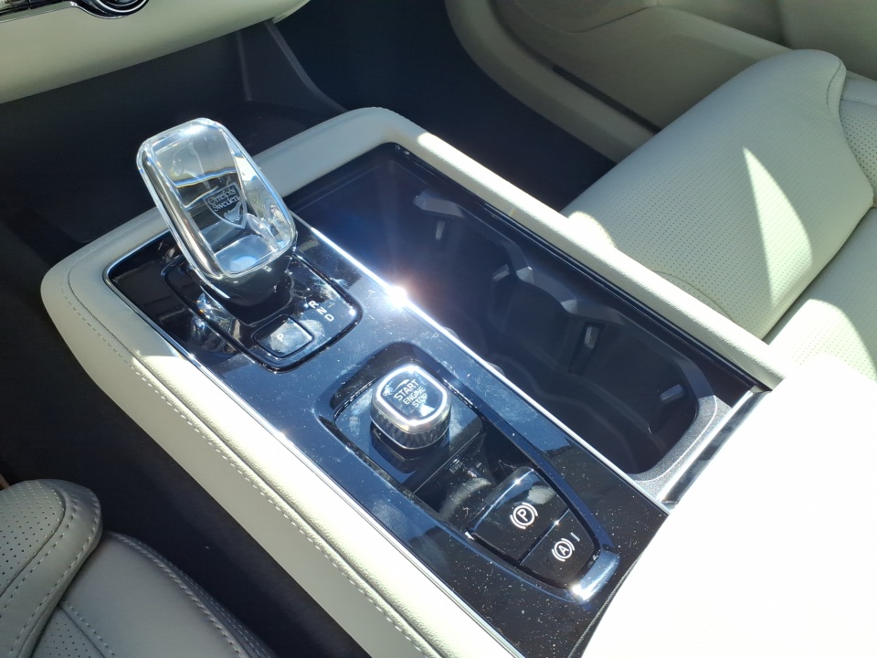 YV4062PM0T1461620 2026 Volvo XC90 B6 Ultra Dark Theme 7-Seater