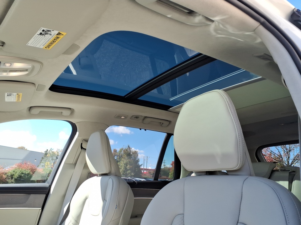 YV4062PM0T1461620 2026 Volvo XC90 B6 Ultra Dark Theme 7-Seater