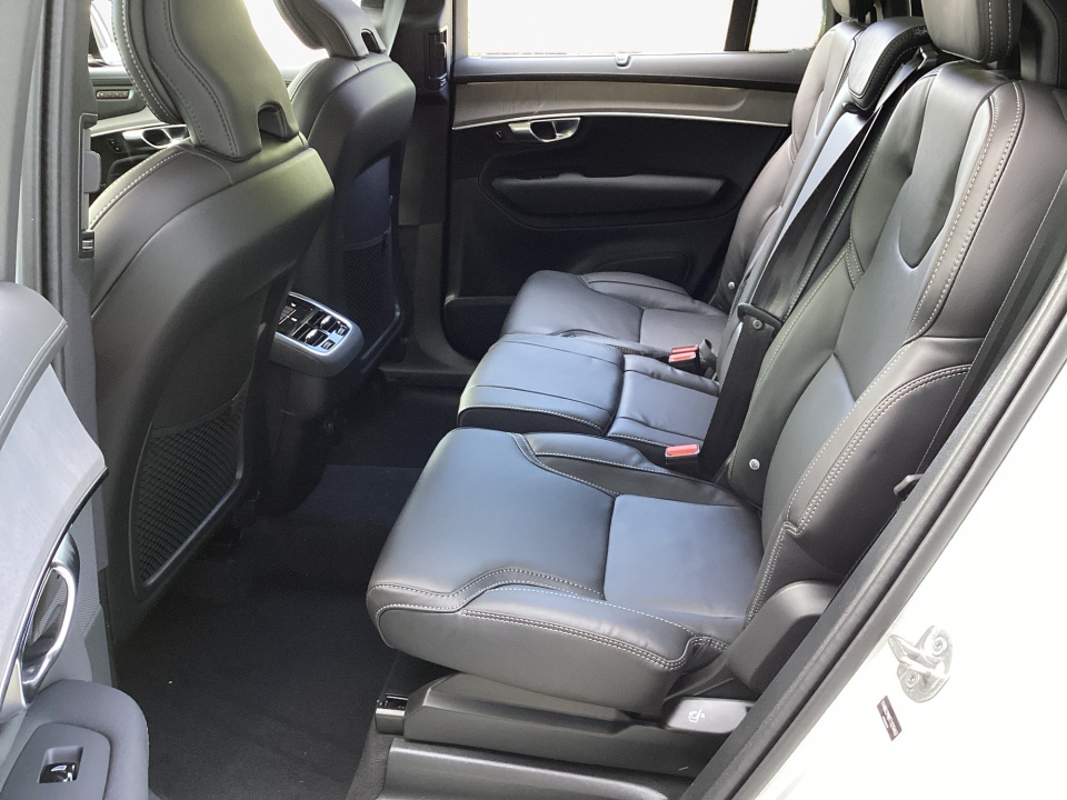 YV4062PM0T1529463 2026 Volvo XC90 Ultra Dark Theme, B6 AWD Gas (mild hybrid), Gasoline, 7 Seats