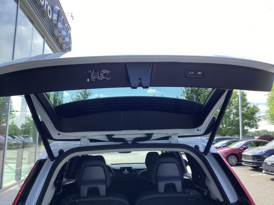 YV4062PM0T1529463 2026 Volvo XC90 Ultra Dark Theme, B6 AWD Gas (mild hybrid), Gasoline, 7 Seats