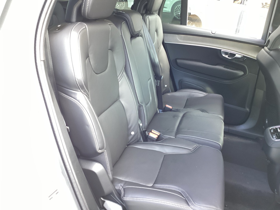 YV4062PM0T1529463 2026 Volvo XC90 Ultra Dark Theme, B6 AWD Gas (mild hybrid), Gasoline, 7 Seats