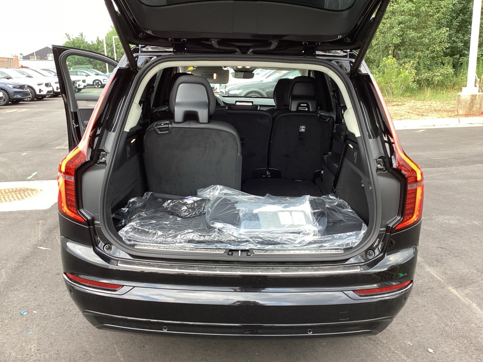 YV4062PM1T1504118 2026 Volvo XC90 Ultra Dark Theme, B6 AWD Gas (mild hybrid), Gasoline, 7 Seats