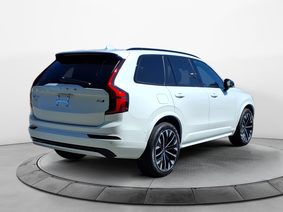 YV4062PM9T1459140 2026 Volvo XC90 B6 Ultra Dark Theme 7-Seater