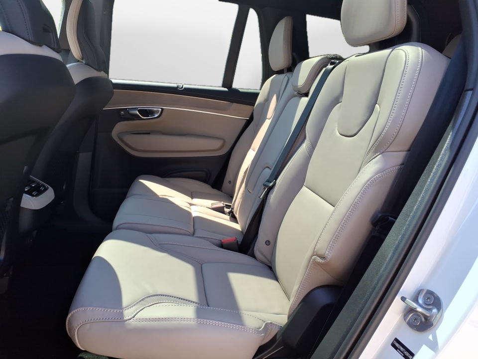 YV4062PM9T1459140 2026 Volvo XC90 B6 Ultra Dark Theme 7-Seater