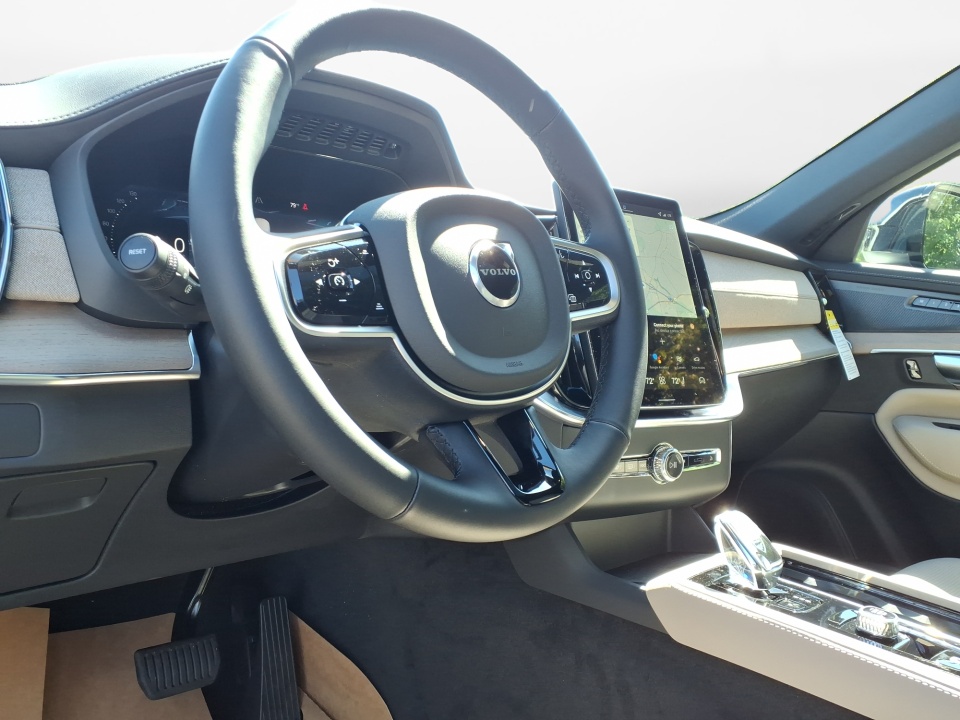 YV4062PM9T1459140 2026 Volvo XC90 B6 Ultra Dark Theme 7-Seater