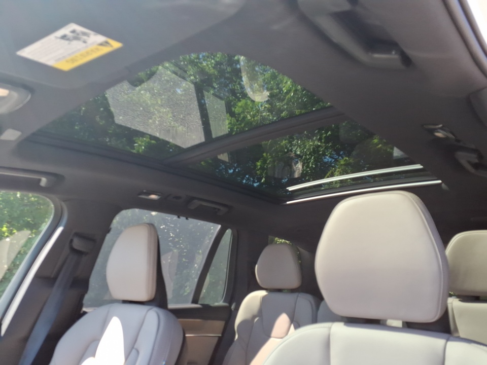 YV4062PM9T1459140 2026 Volvo XC90 B6 Ultra Dark Theme 7-Seater