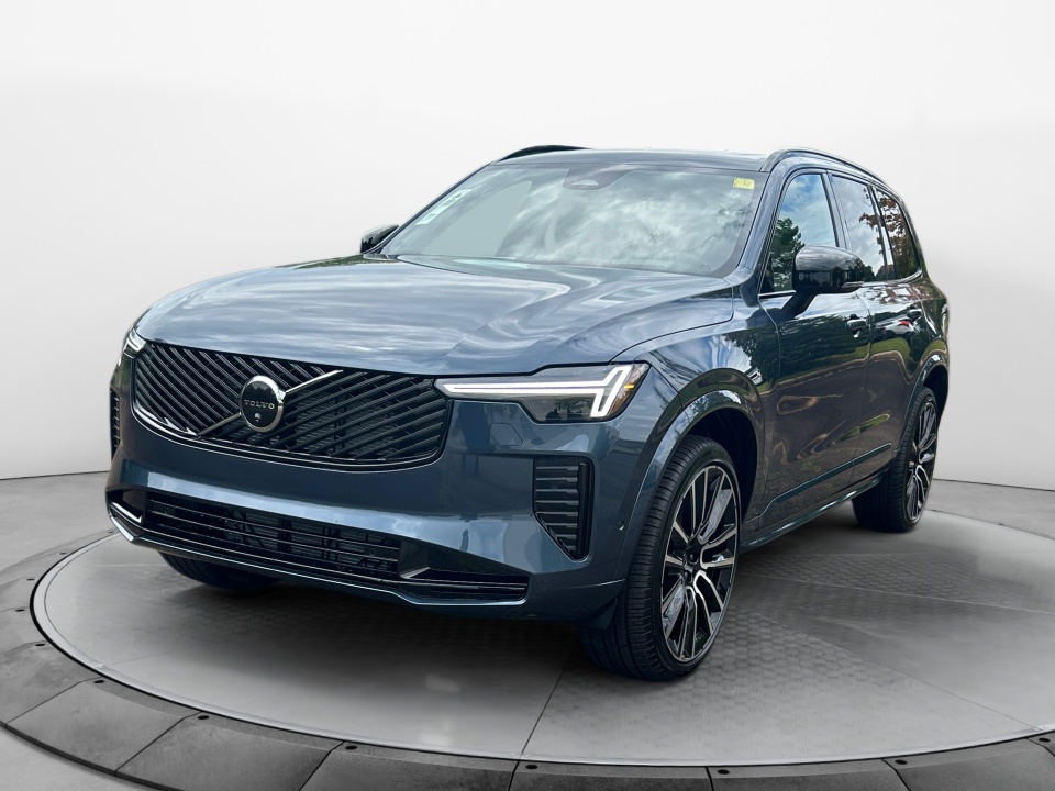 2026 Volvo XC90 B6 Ultra Dark Theme 7-Seater