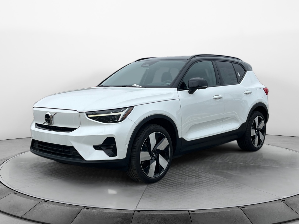 2024 Volvo XC40 Recharge Pure Electric Plus