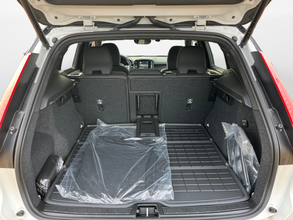 YV4EH3HL1R2268276 2024 Volvo XC40 Recharge Pure Electric Plus