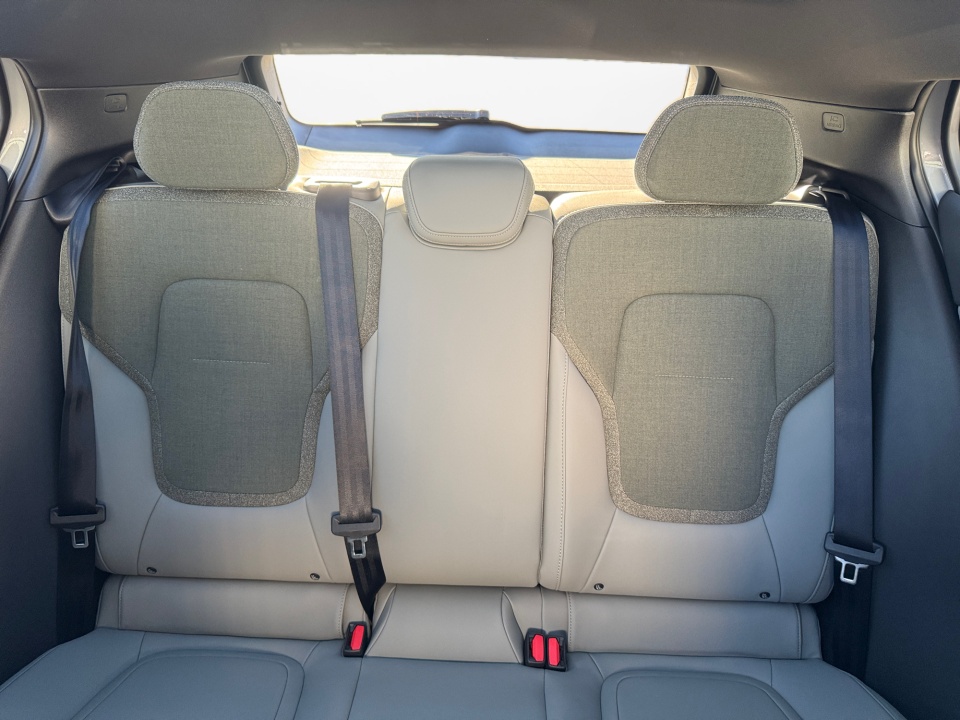 YV4EK3CLXT2600683 2026 Volvo EX30 Cross Country Ultra, Twin Motor Performance, Fully electric